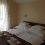 Jokai Apartmanhaz *
