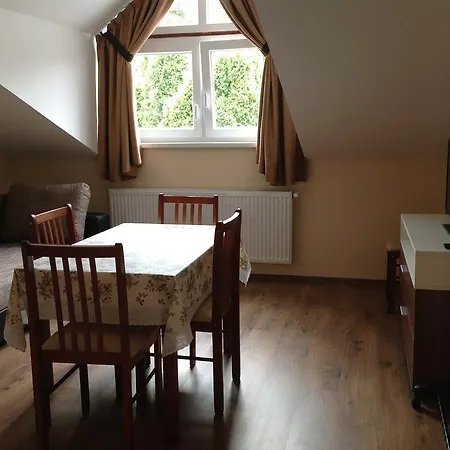 Jokai Apartmanhaz شقة