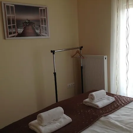 Jokai Apartmanhaz شقة