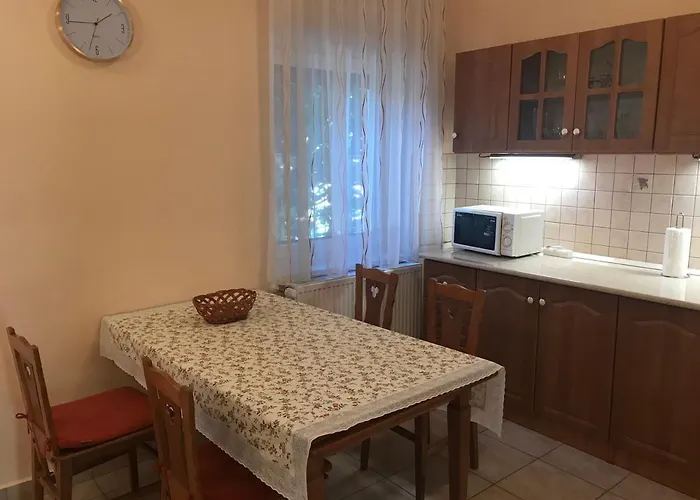 Jokai Apartmanhaz Appartement *