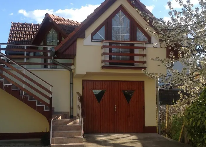 Appartement Jokai Apartmanhaz Hévíz